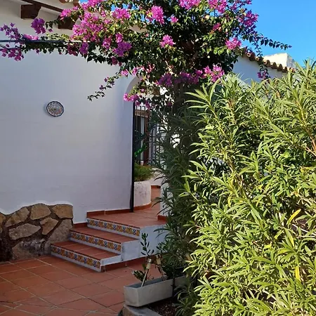 Casa Poema Montepego